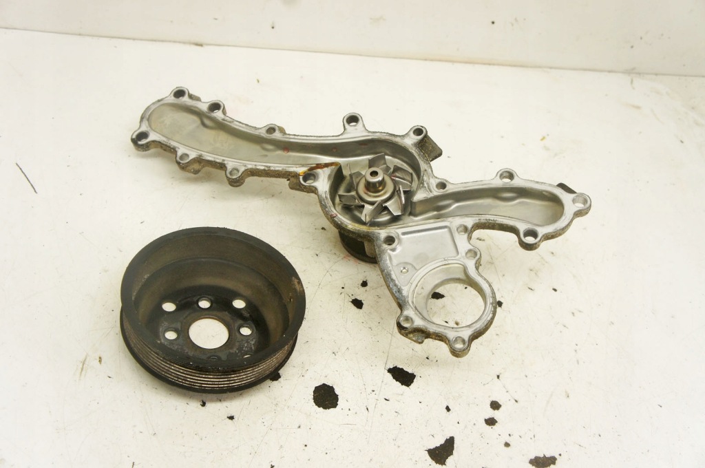 Tv397 lexus rx 3 3.5i насос води Недорого