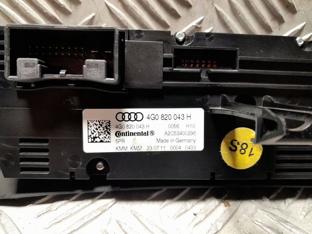 фото №9, Audi a7 панель обдув кондиціонера 4g0820043h