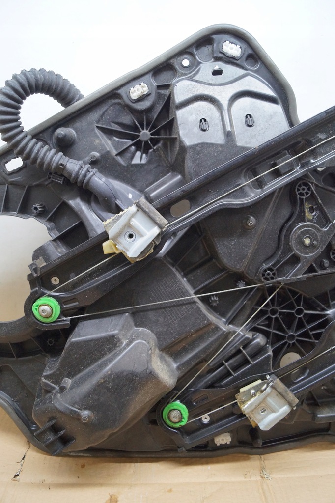 фото №11, Vw touareg 7p механизм стекло левый задняя 7p6839755a