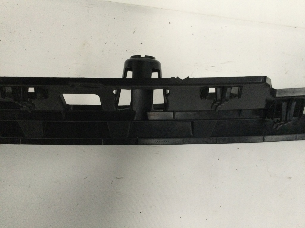 фото №8, Кронштейн бампера задні середній bmw ix i20 51128737046 оригінал