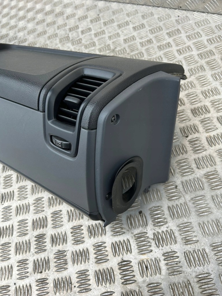 фото №2, Приборная панель приборная панель приборная рамка предохранителей scania r