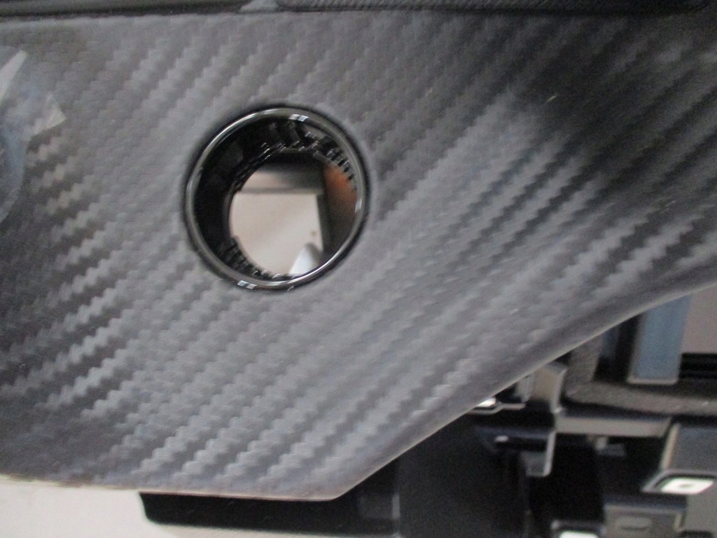 фото №10, Консоль приборная панель pulpit peugeot 208 2008 карбон nić