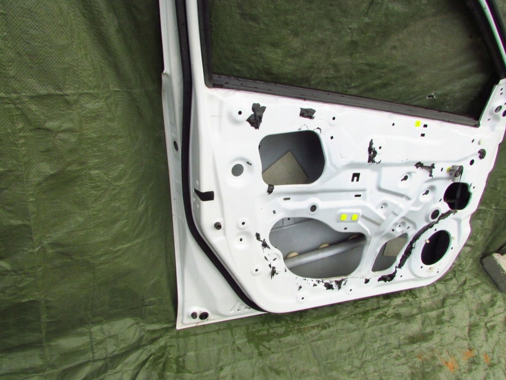 фото №8, Suzuki kizashi двері лівий перед zmt co1 білий перламутр 09-14r