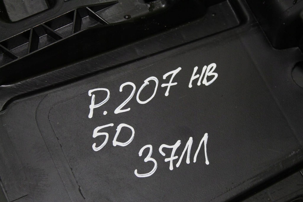 фото №16, Приборная панель приборная консоль приборная панель peugeot 207 hb