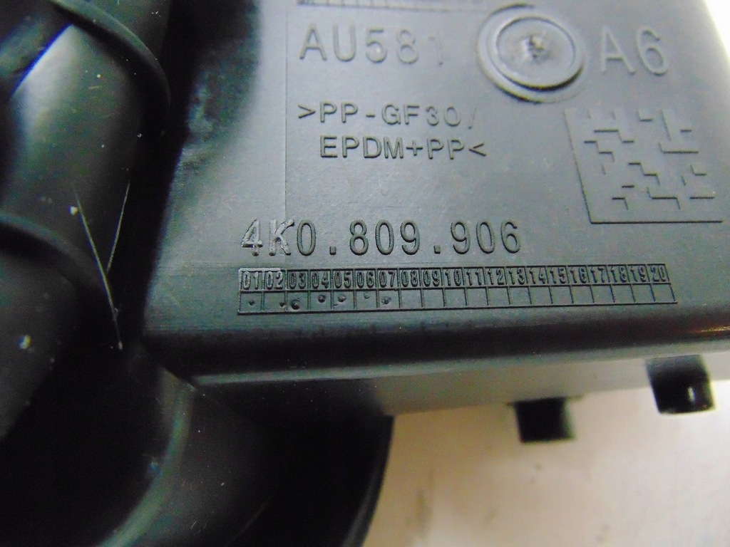 фото №9, Крышка заливной топлива кронштейн audi a6 c8 4k0809906