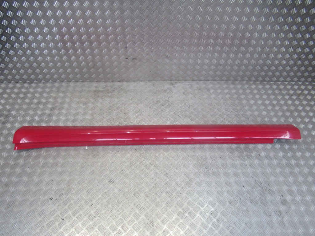 Купить Молдинг порог левая macan рестайлинг  m3c 95b854883a idealna