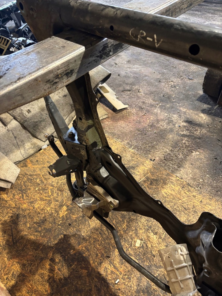 Підрамник балка підрамник honda cr-v 3 2.2 d Недорого