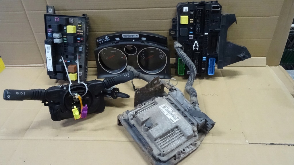 фото №1, Astra iii h 1.7cdti набір стартовий 0281011943