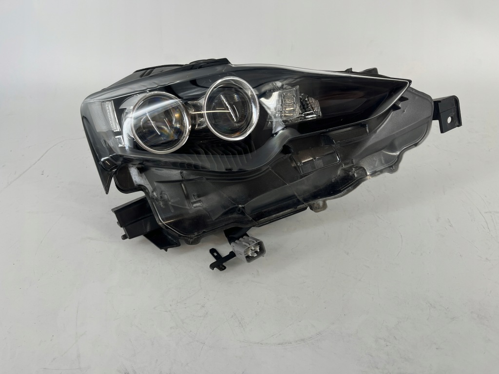 Купити Фара правий full led lexus is 3 13r-17r європа