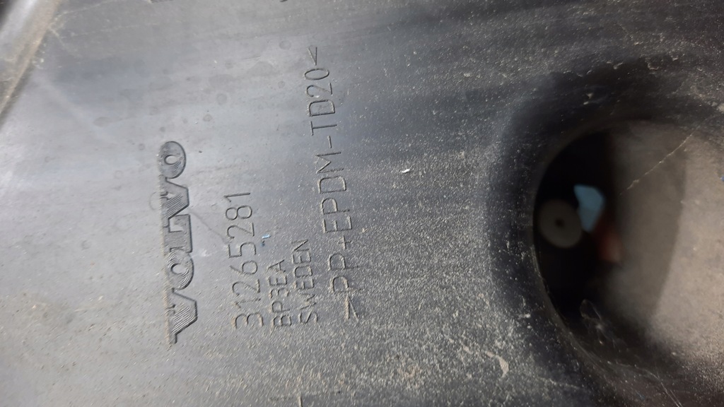 фото №5, Направляющая бампера задняя левый volvo v60 10-18r