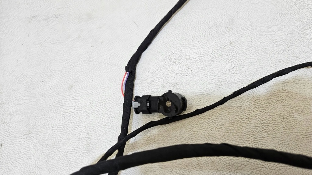 Жгут модуль pdc датчики audi e-tron gt 4j3971104e Цена