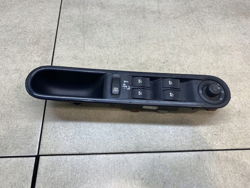 фото №1, Панель окон левый перед renault espace iv