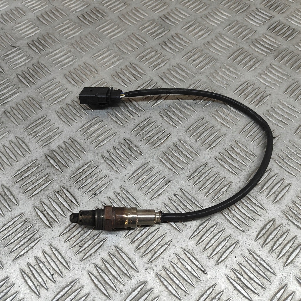 фото №2, Audi a4 s4 b9 8w 2015 датчик лямбда-зонд