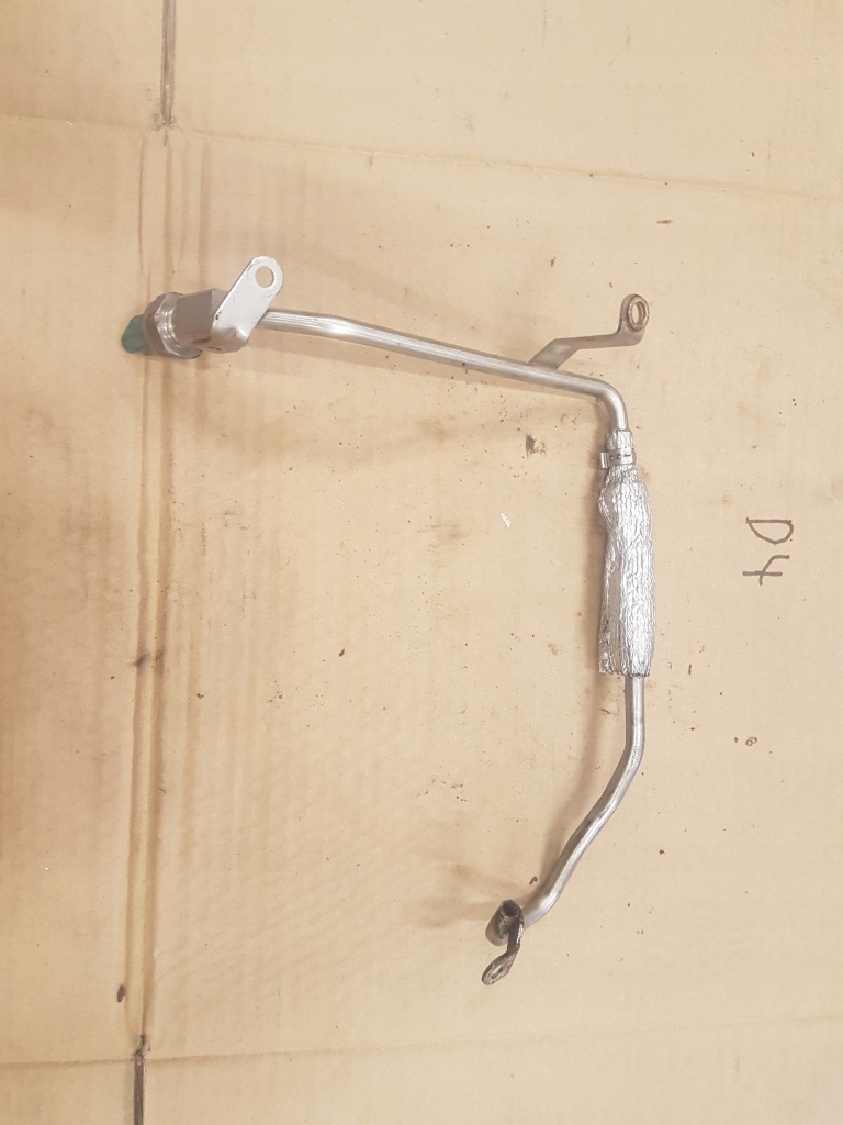 фото №1, 331 057145826f sq7 шланг 057131225c