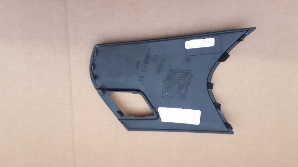 фото №3, Opel ampera правая решётка заглушка бампера перед 2011r