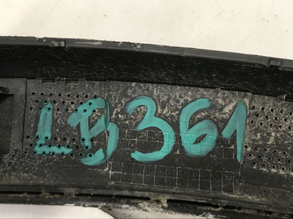 фото №13, Porsche cayenne coupe молдинг левый задняя 9y3854731e