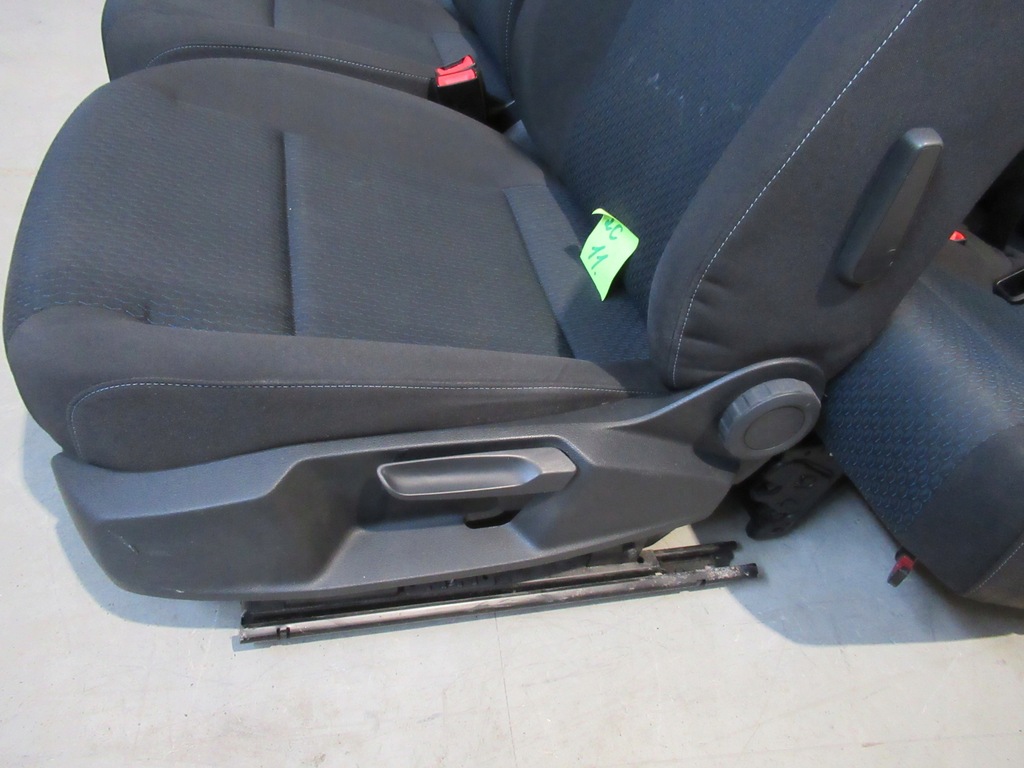 фото №7, Vw caddy iv 4 2k сидіння сидіння заднє сидіння isofix niebieskie kutamo