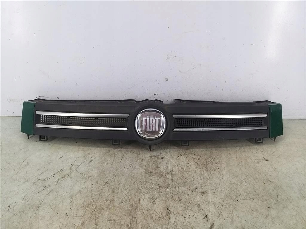 фото №1, Решётка радиатора решётка радиатора fiat panda ii 2003-2006 przed lift оригинал