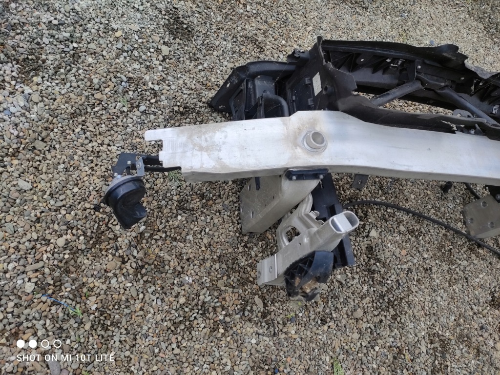 фото №10, Bmw 3 f30 f31 2,0d pas передний усилитель передний балка впуск