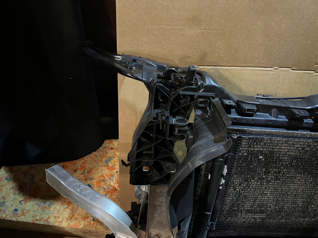 фото №5, Audi q5 80a fy 2,0 tdi pas передний радиатор комплект przedlift