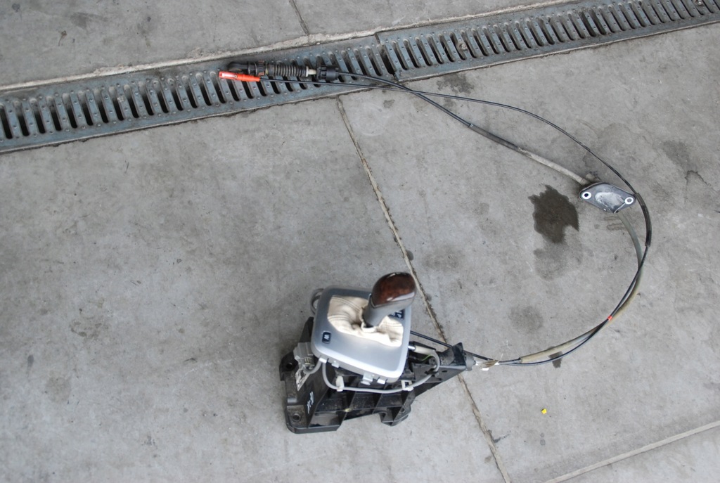 фото №1, Домкрат передач volvo xc90 i 2.4 d5 автоматична коробка передач eu