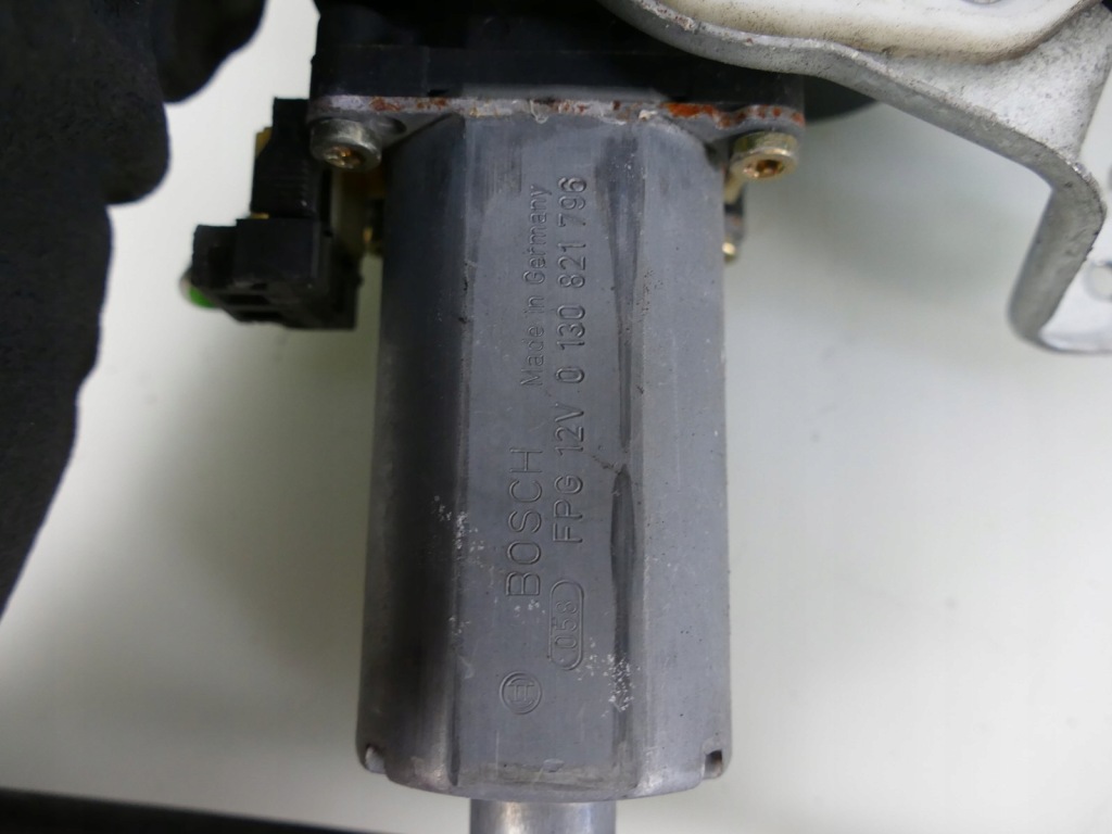 фото №2, Mercedes slk r170 lift подъемник стекло правый