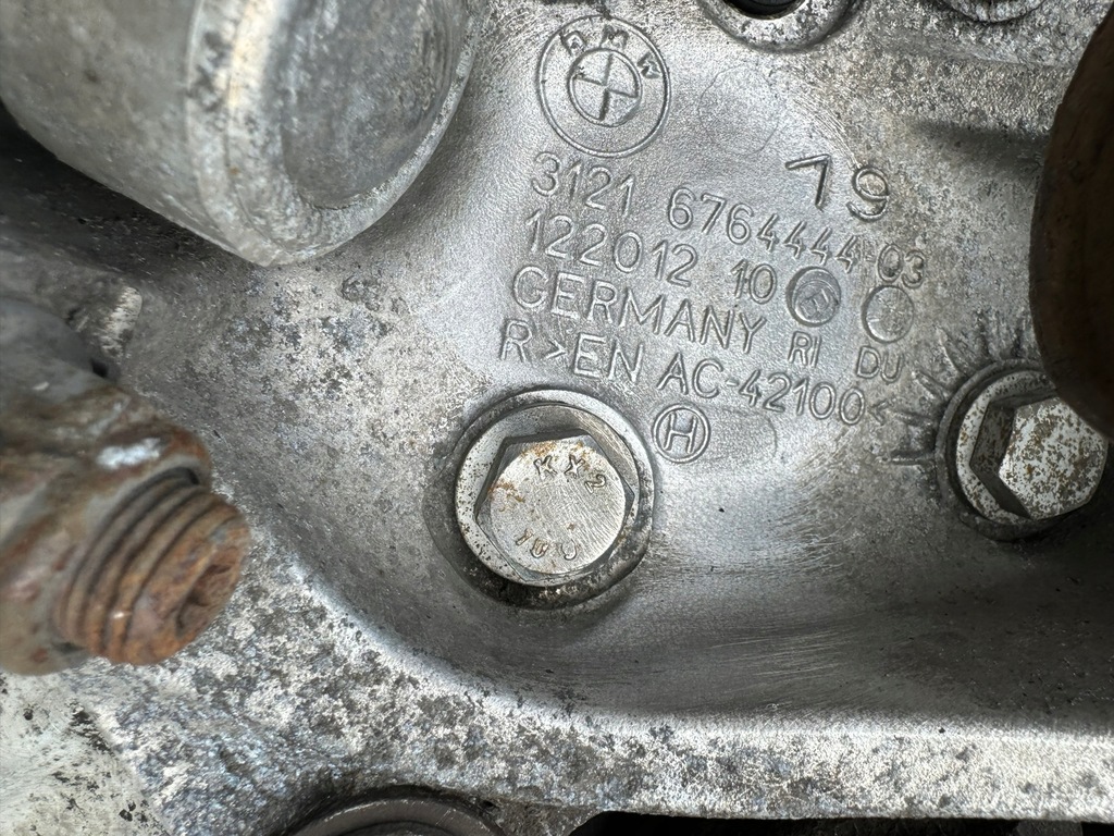 фото №14, Bmw 3 iii e90 e92 e81 e87 e82 e89 ступиця поворотний кулак ліва амортизаторна стійка