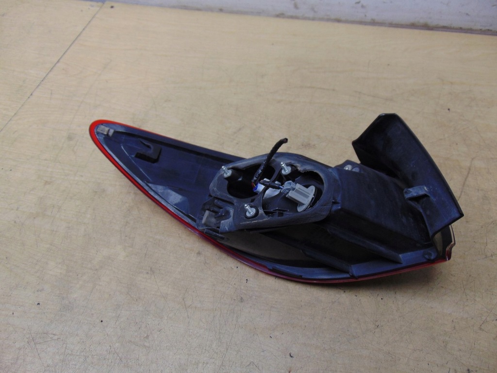 фото №13, Лампа правая задняя mazda 6 gj kombi 2012- europa
