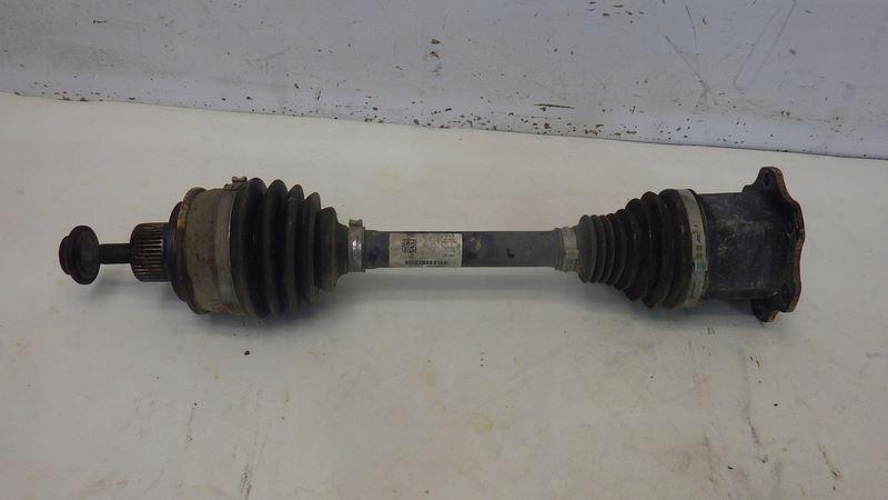 фото №1, Приводной вал левая передняя автоматическая коробка передач audi a4 b9 2.0 tdi 8w0407271g
