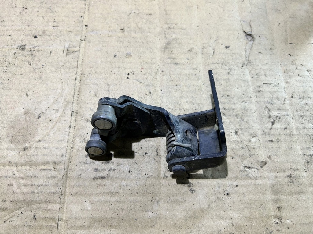 фото №1, Ролик дверь раздвижных ford transit connect 2t14-v26800-af