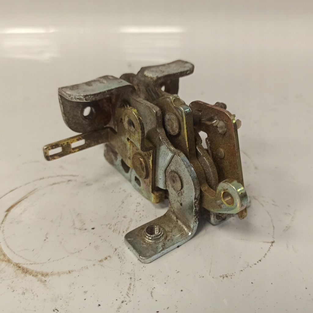 фото №8, Mercedes w638 vito замок крышки задняя a6387430335