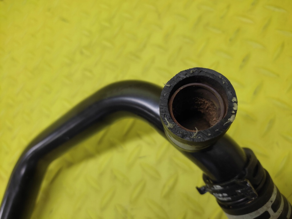 фото №4, Audi a6 c6 2.0 fsi шланг wody 06d121071r