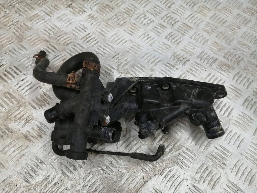 фото №1, Renault clio iv captur корпус термостата термостат 0.9 tce 110601073r