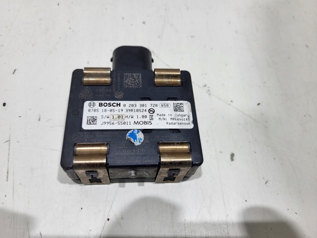 фото №1, Hyundai kona радар датчик distronic acc j9956-55011 оригинал!