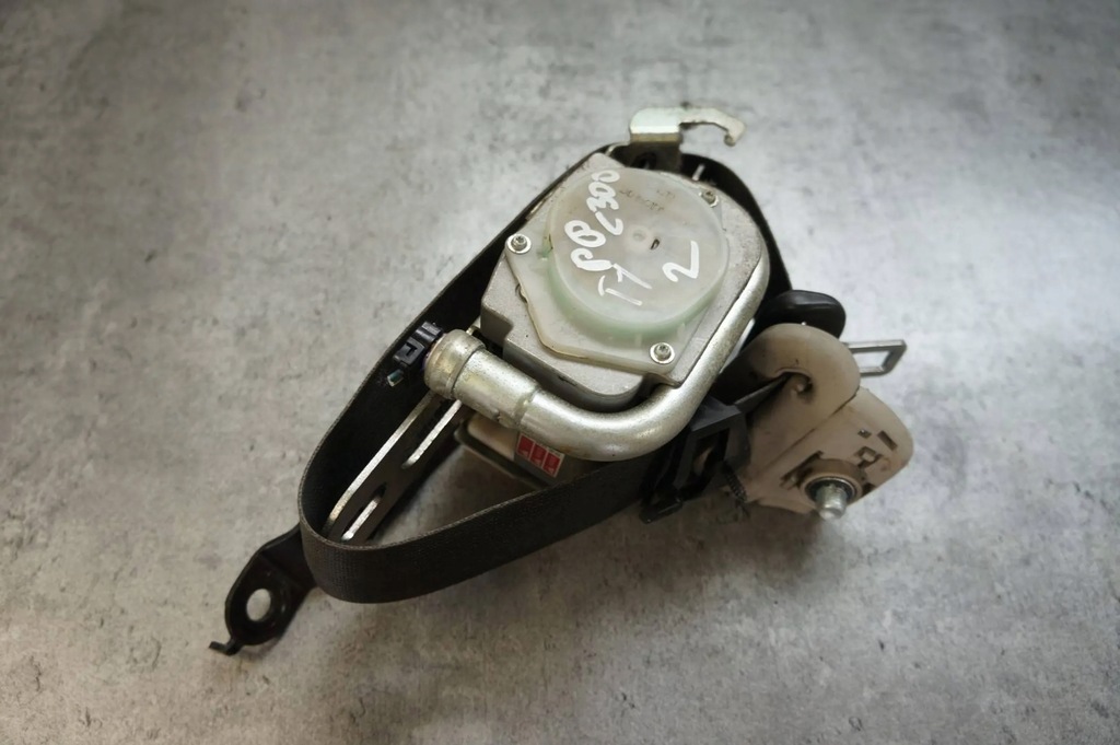 фото №1, Pas безопасности правый перед chrysler 300c