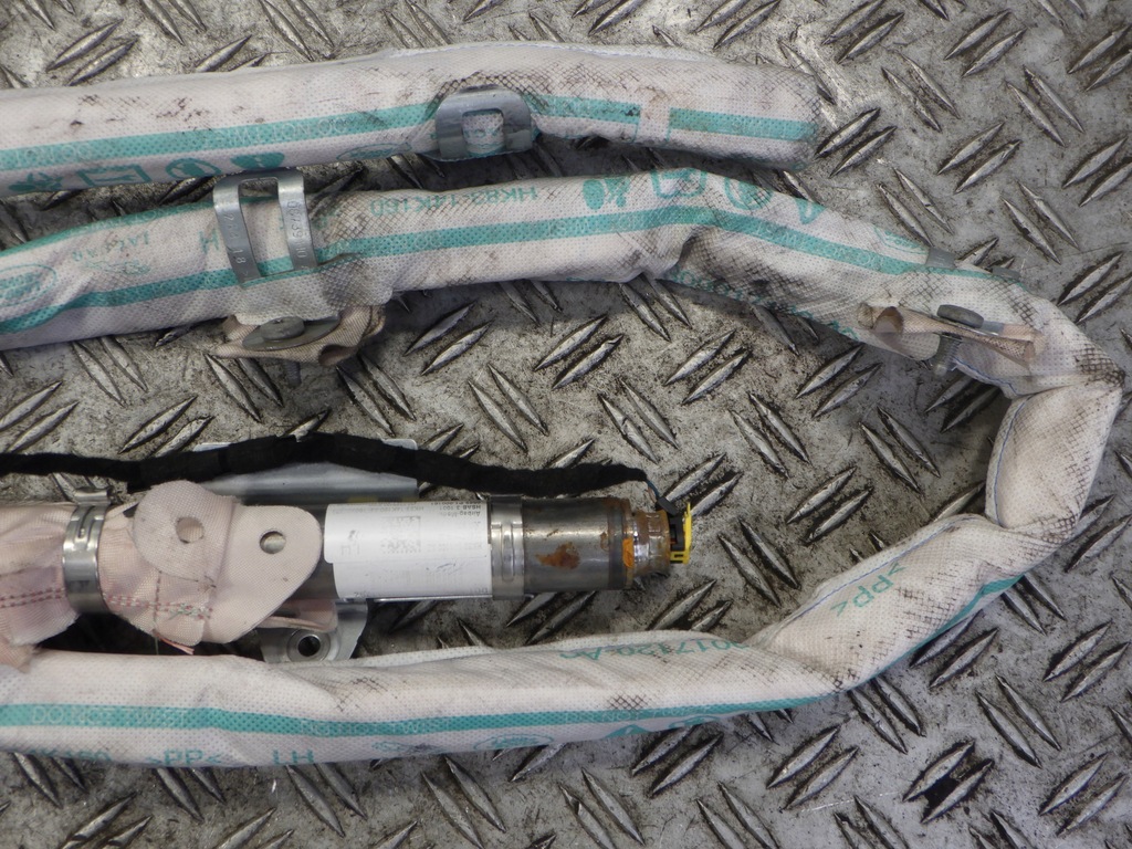 фото №5, Range rover velar l560 шторка безопасности левая оригинал