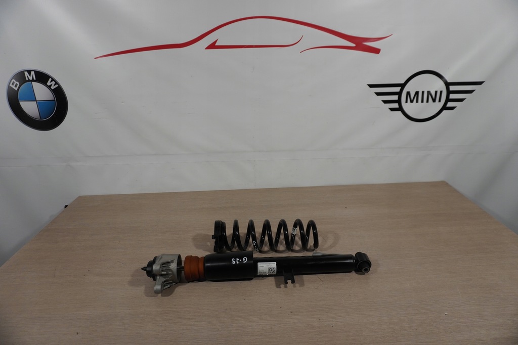 фото №1, Амортизатор правый задняя bmw z4 g29 6879208