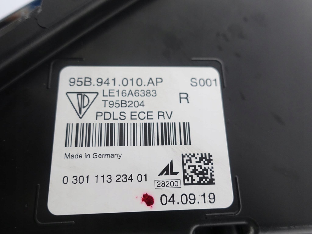 фото №10, Porsche macan 95b lift 18-22 full led права eu