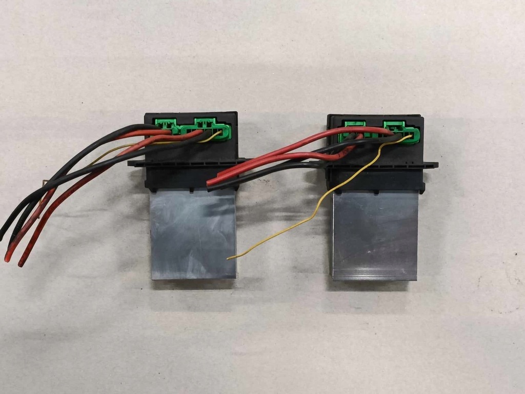 фото №1, Резистор резистор разъёмы разъёмы megane 2 ii scenic