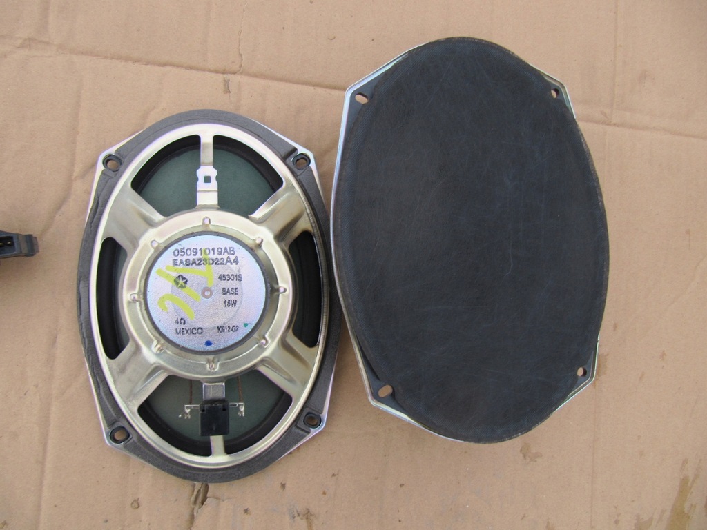фото №12, Chrysler town country динамик w дверь перед задняя левый правый grand caravan