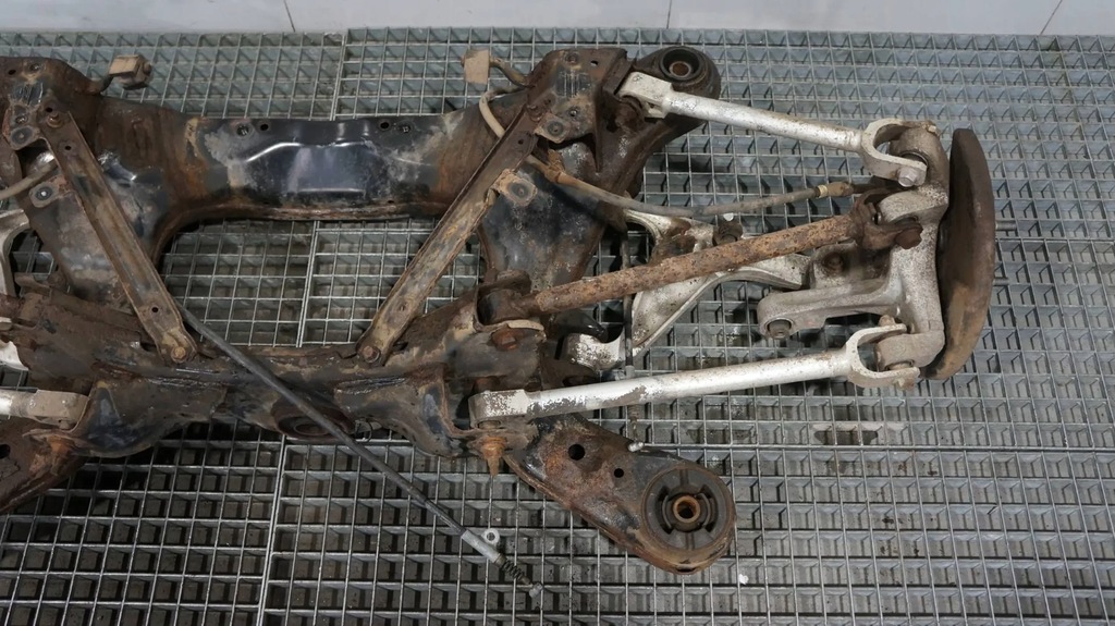 фото №8, Балка підрамник підрамник підвіска задня задні поворотний кулак ступиця infiniti q50 2.2