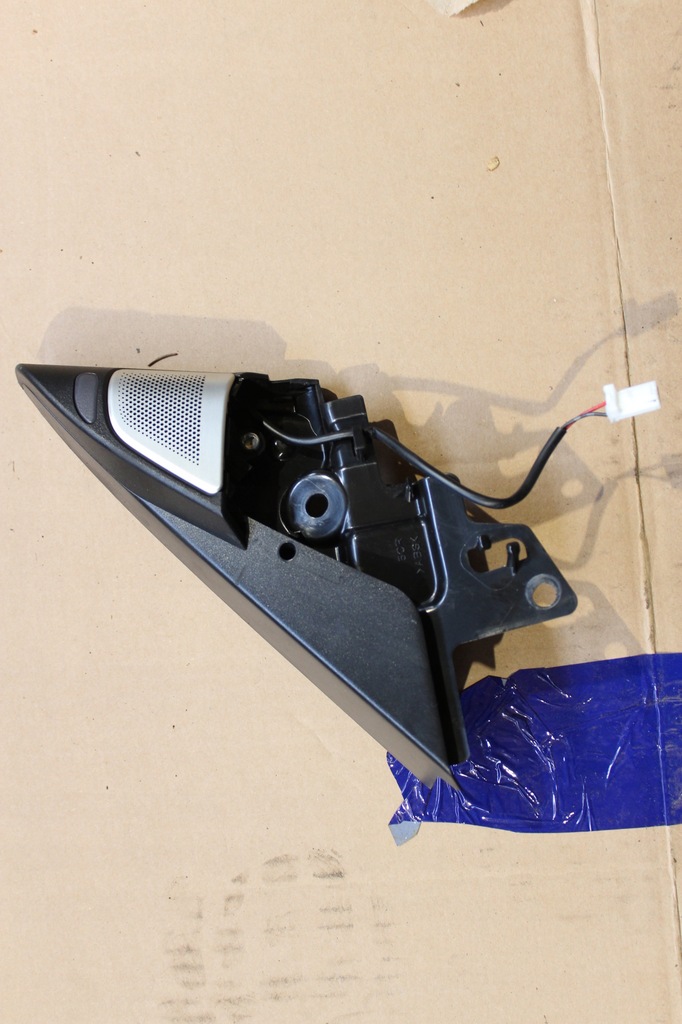 фото №1, Infiniti q60 накладка зеркало правая перед динамик w дверь