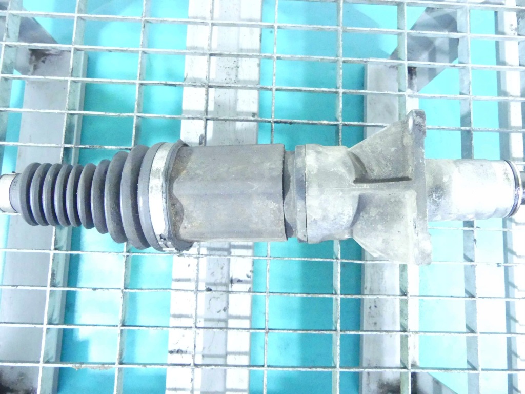 фото №4, Привідний вал перед права bmw 7 f01 4.4 v8 xdrive