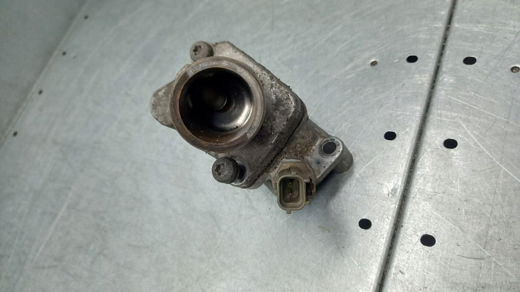 фото №5, Корпус термостата volvo v70 ii lift 05r 2.4b 30650022