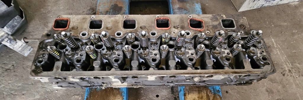 фото №1, Mercedes atego головка om906la