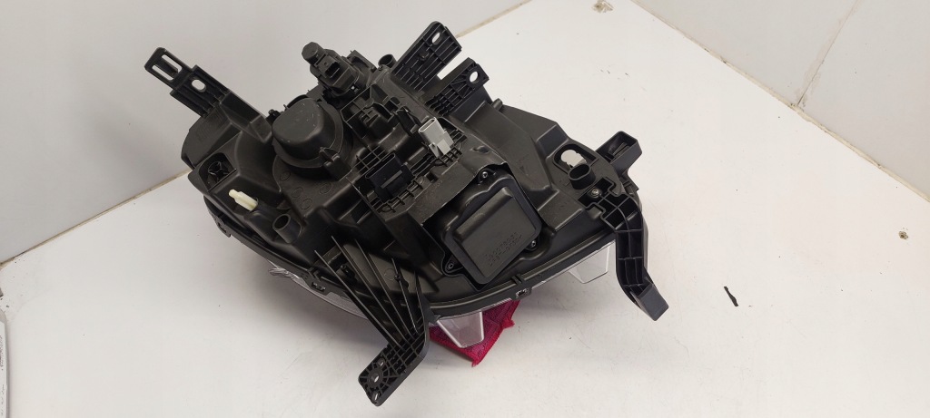 фото №6, Лампа перед левая smart forfour с led w453 a4539066401 europa