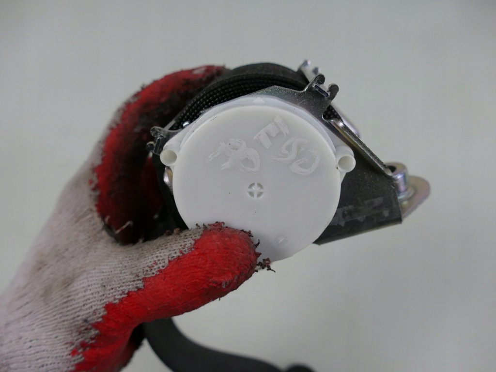 фото №4, Pas безпеки bmw оригінальний номер 33059849