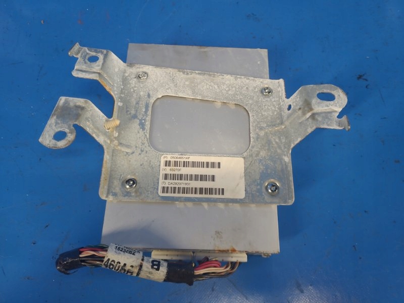 фото №4, Усилитель звука chrysler 200 10-14 5064353aq