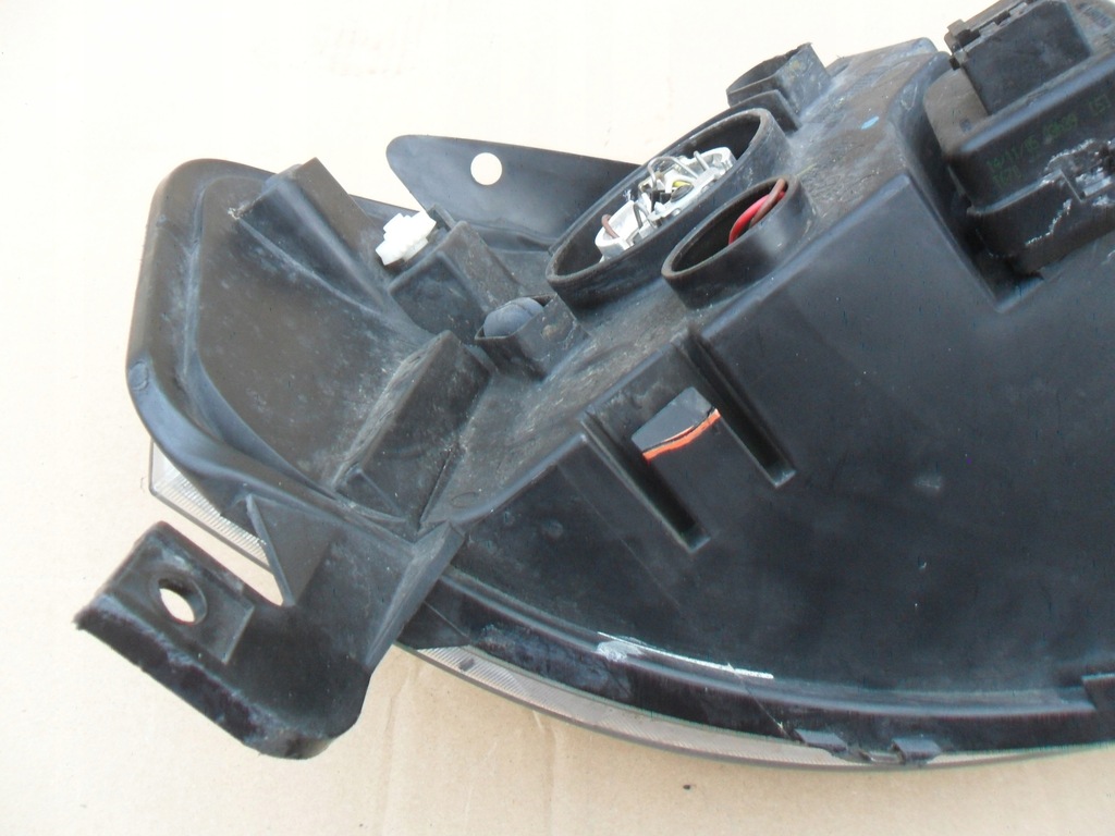 фото №10, Vw fox 6 05- лампа фара правый