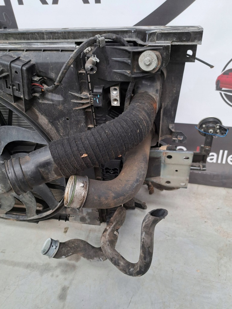 Ремень передний радиатор перед mercedes x-klasa w470 Цена